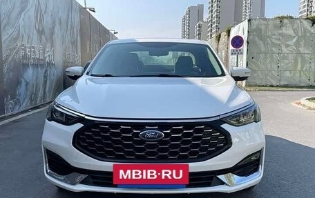 Ford Escort, 2022 год, 1 490 000 рублей, 3 фотография