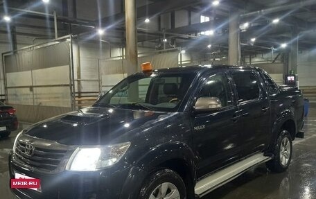 Toyota Hilux VII, 2014 год, 2 150 000 рублей, 9 фотография