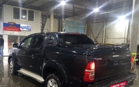 Toyota Hilux VII, 2014 год, 2 150 000 рублей, 11 фотография