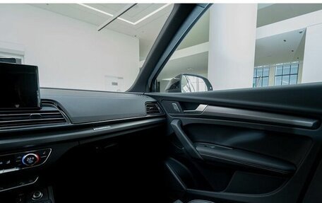 Audi Q5, 2025 год, 7 000 000 рублей, 9 фотография