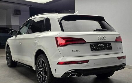 Audi Q5, 2025 год, 7 000 000 рублей, 5 фотография