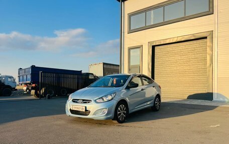 Hyundai Solaris II рестайлинг, 2013 год, 879 000 рублей, 2 фотография