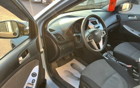 Hyundai Solaris II рестайлинг, 2013 год, 879 000 рублей, 10 фотография