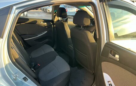 Hyundai Solaris II рестайлинг, 2013 год, 879 000 рублей, 17 фотография