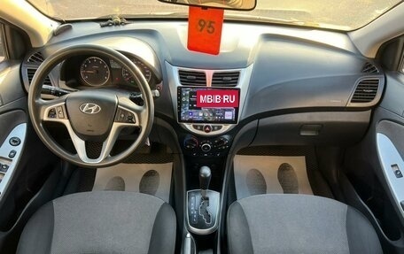 Hyundai Solaris II рестайлинг, 2013 год, 879 000 рублей, 16 фотография