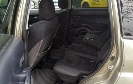 Mitsubishi Outlander III рестайлинг 3, 2008 год, 1 050 000 рублей, 16 фотография