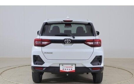 Toyota Raize I, 2022 год, 1 340 000 рублей, 3 фотография