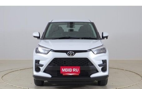 Toyota Raize I, 2022 год, 1 340 000 рублей, 2 фотография