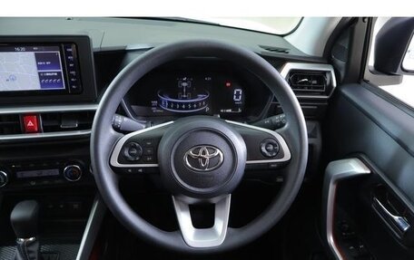 Toyota Raize I, 2022 год, 1 340 000 рублей, 8 фотография
