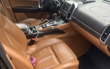 Porsche Cayenne III, 2012 год, 2 850 000 рублей, 9 фотография