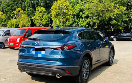 Mazda CX-4, 2021 год, 2 000 000 рублей, 5 фотография