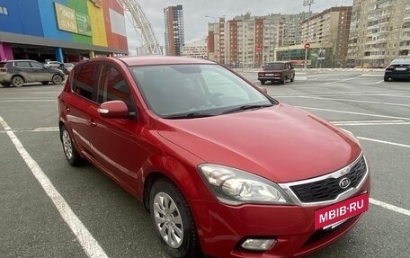 KIA cee'd I рестайлинг, 2010 год, 745 000 рублей, 4 фотография