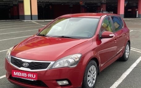 KIA cee'd I рестайлинг, 2010 год, 745 000 рублей, 5 фотография
