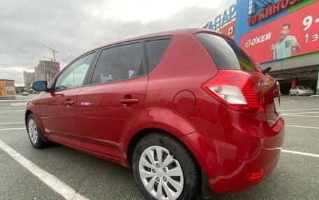 KIA cee'd I рестайлинг, 2010 год, 745 000 рублей, 9 фотография