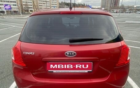 KIA cee'd I рестайлинг, 2010 год, 745 000 рублей, 11 фотография