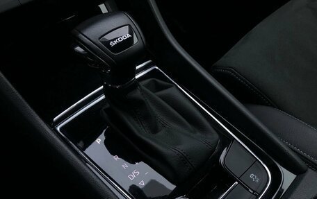 Skoda Karoq I, 2020 год, 2 550 000 рублей, 18 фотография