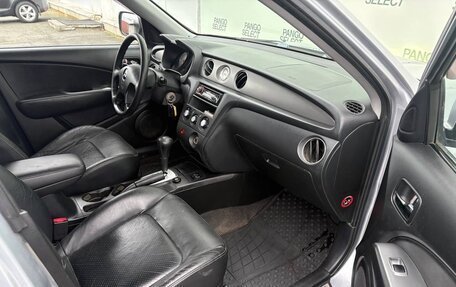 Mitsubishi Outlander III рестайлинг 3, 2004 год, 525 000 рублей, 12 фотография