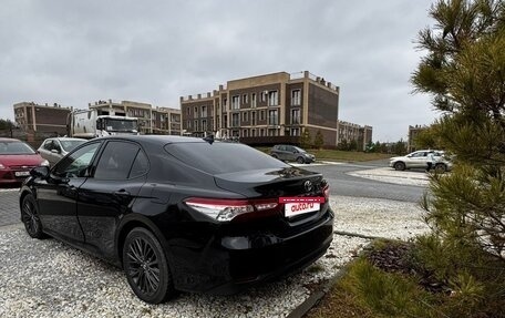 Toyota Camry, 2018 год, 2 800 000 рублей, 3 фотография