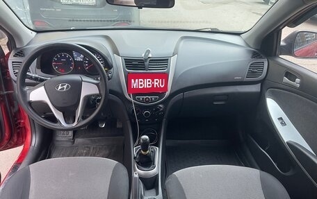 Hyundai Solaris II рестайлинг, 2011 год, 520 000 рублей, 13 фотография