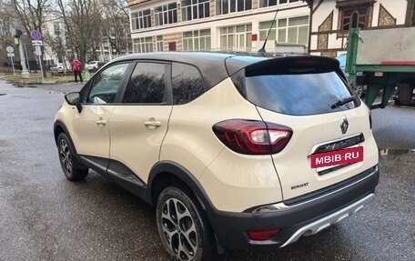 Renault Kaptur I рестайлинг, 2019 год, 1 350 000 рублей, 6 фотография