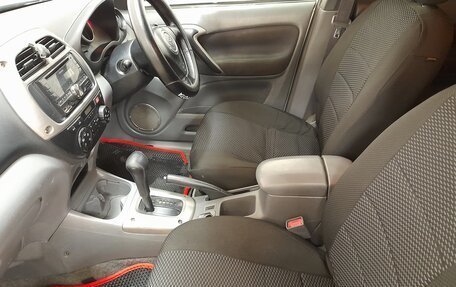 Toyota RAV4, 2001 год, 730 000 рублей, 14 фотография