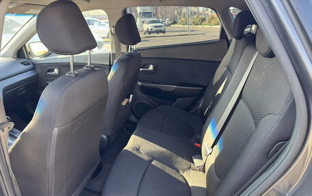 KIA Rio III рестайлинг, 2016 год, 1 100 000 рублей, 29 фотография