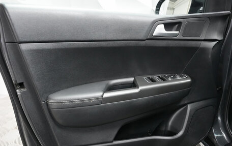 KIA Sportage IV рестайлинг, 2018 год, 2 270 000 рублей, 15 фотография