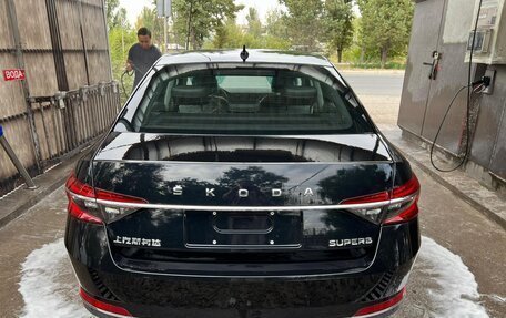 Skoda Superb III рестайлинг, 2024 год, 3 300 000 рублей, 14 фотография