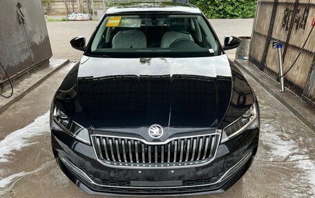 Skoda Superb III рестайлинг, 2024 год, 3 300 000 рублей, 15 фотография