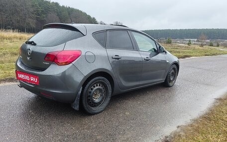 Opel Astra J, 2011 год, 540 000 рублей, 8 фотография