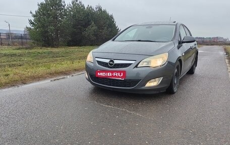 Opel Astra J, 2011 год, 540 000 рублей, 3 фотография