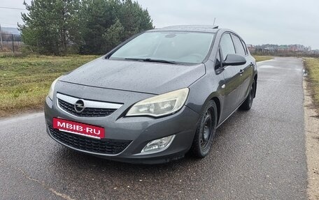Opel Astra J, 2011 год, 540 000 рублей, 4 фотография