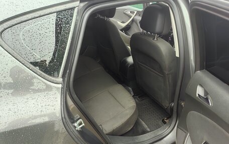 Opel Astra J, 2011 год, 540 000 рублей, 15 фотография