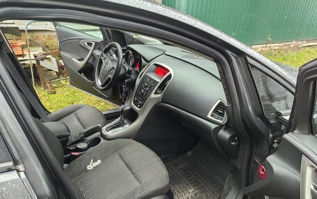 Opel Astra J, 2011 год, 540 000 рублей, 25 фотография