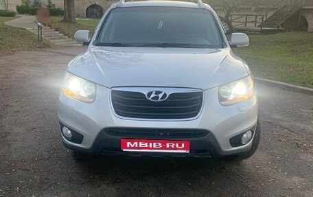 Hyundai Santa Fe III рестайлинг, 2011 год, 1 250 000 рублей, 1 фотография