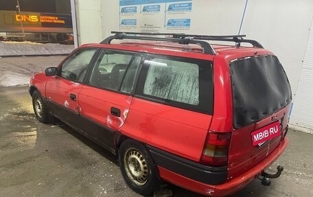 Opel Astra F, 1996 год, 90 000 рублей, 3 фотография