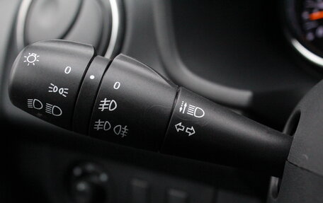 Renault Sandero II рестайлинг, 2020 год, 1 245 000 рублей, 12 фотография