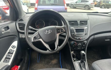 Hyundai Solaris II рестайлинг, 2016 год, 890 000 рублей, 6 фотография