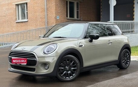 MINI Hatch, 2020 год, 2 330 000 рублей, 1 фотография