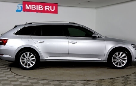 Skoda Superb III рестайлинг, 2021 год, 3 099 990 рублей, 4 фотография