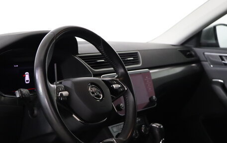 Skoda Superb III рестайлинг, 2021 год, 3 099 990 рублей, 9 фотография