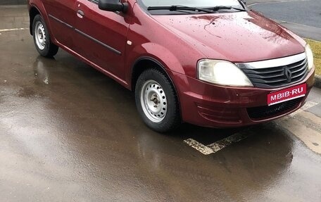 Renault Logan I, 2010 год, 270 000 рублей, 1 фотография