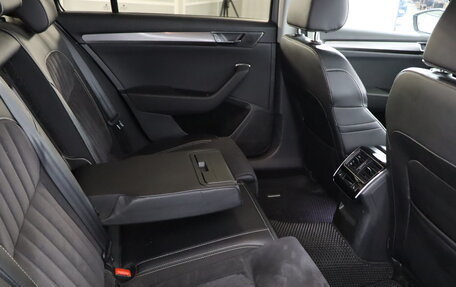 Skoda Superb III рестайлинг, 2021 год, 3 099 990 рублей, 26 фотография