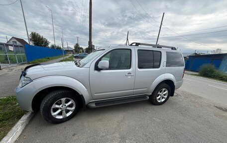 Nissan Pathfinder, 2012 год, 1 750 000 рублей, 1 фотография