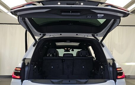 BMW X7, 2024 год, 11 691 000 рублей, 12 фотография