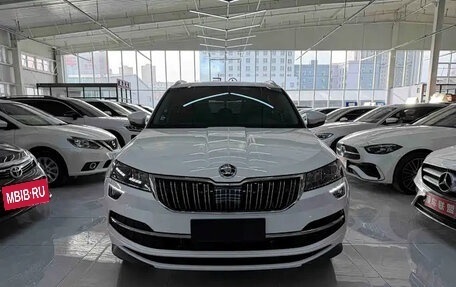Skoda Karoq I, 2022 год, 2 245 000 рублей, 2 фотография