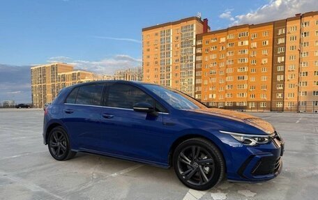 Volkswagen Golf VIII, 2023 год, 2 650 000 рублей, 3 фотография