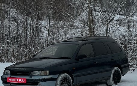 Toyota Caldina, 1995 год, 330 000 рублей, 2 фотография