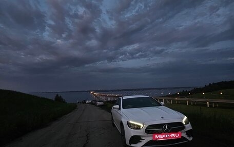 Mercedes-Benz E-Класс, 2021 год, 5 500 000 рублей, 2 фотография