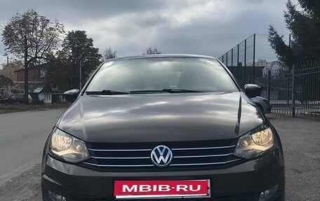 Volkswagen Polo VI (EU Market), 2017 год, 1 215 000 рублей, 1 фотография